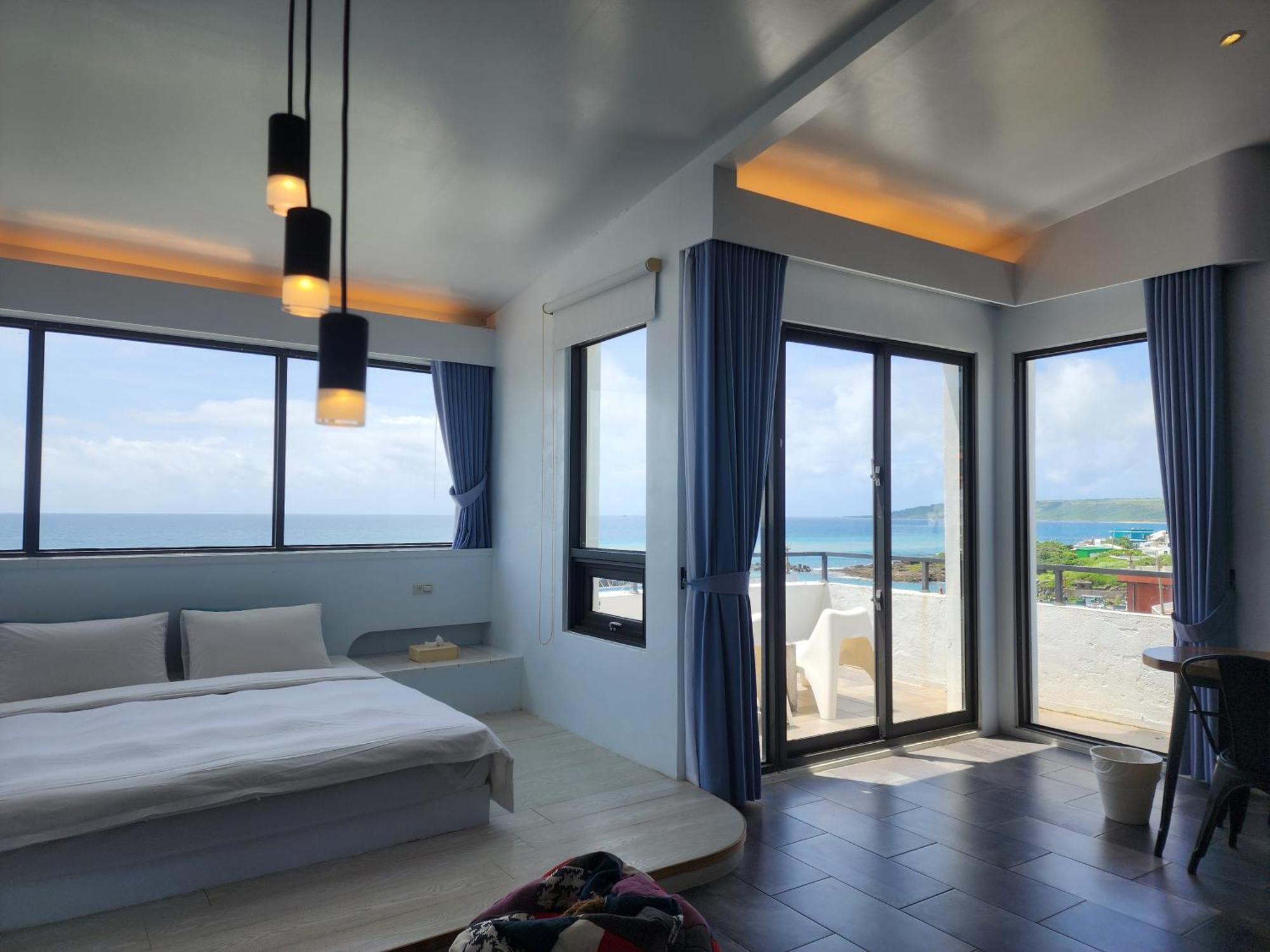 Sea Shore Hotel Manzhou Exterior photo
